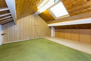 Loft- click for photo gallery